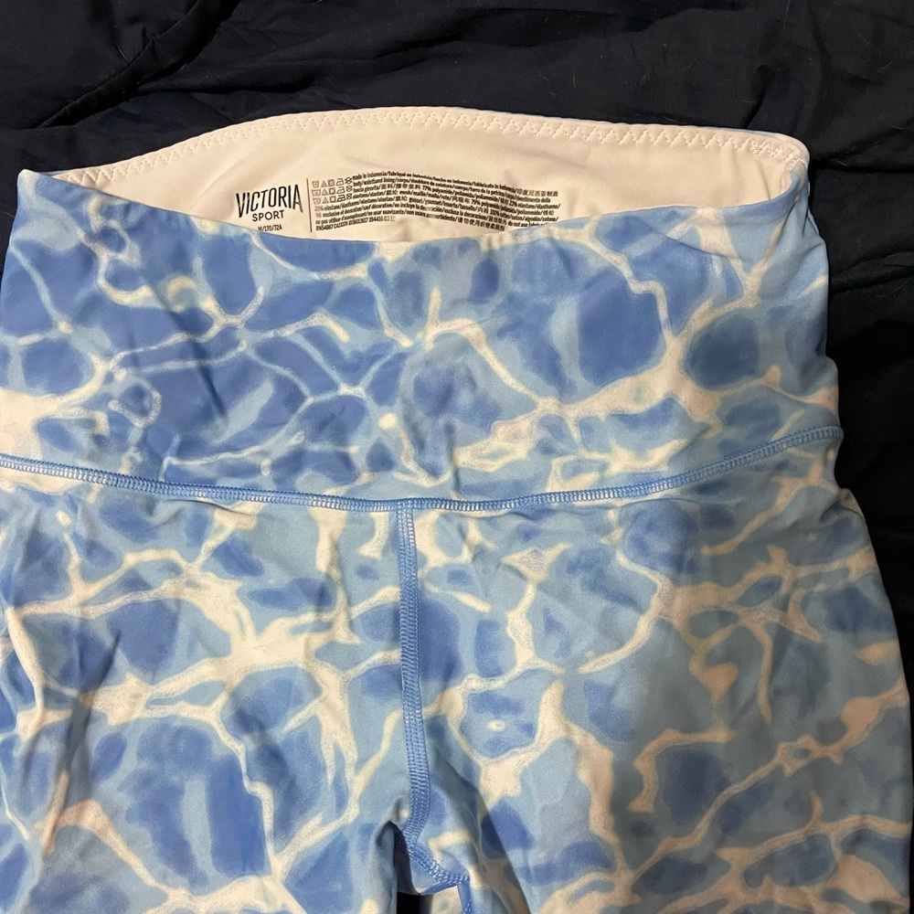 Victoria Sport leggings